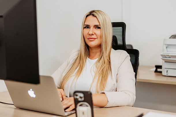 Nell Kadlecová, realitní makléřka 3P Bydlení