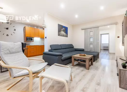 Kopie: (ZÁKLADNÍ) Dům / Byt 0+0, Ulice, Město