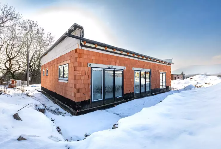 Pohled na dům - leden 2026