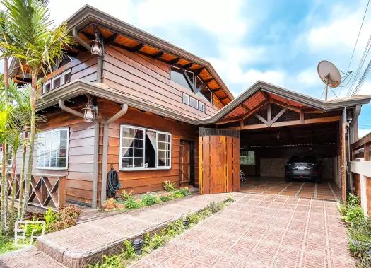 Dům 345 m², Quesada, Kostarika