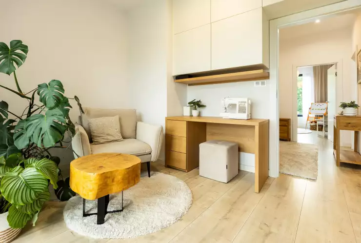 Pracovní kout v ložnici