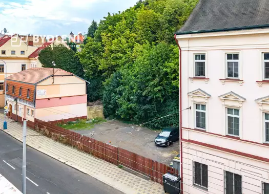 Pozemek 267 m², U Hadích lázní, Teplice