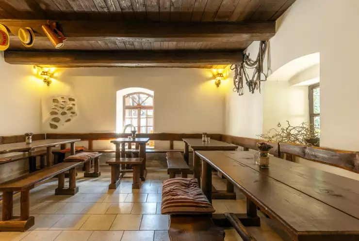 vnitřní sezení (2)