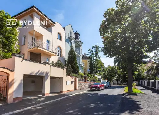 Dům 7+1, Josefa Šafaříka, Teplice
