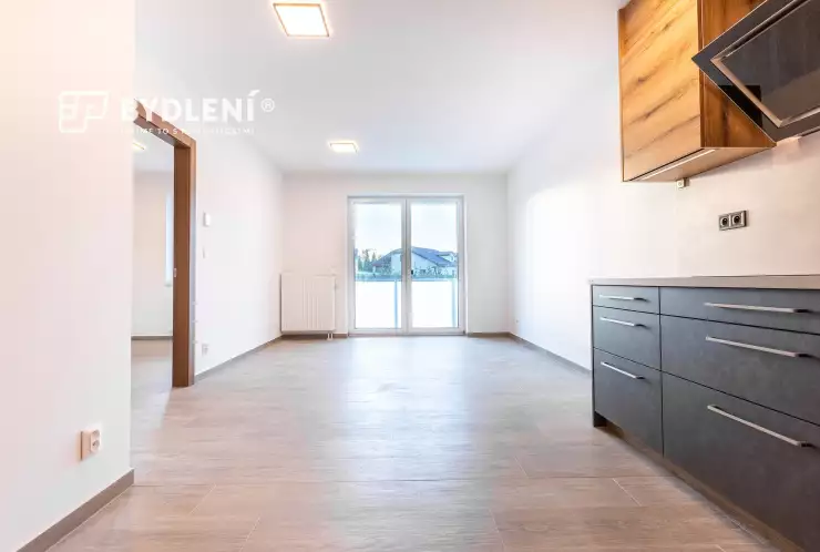 obývací pokoj + kk