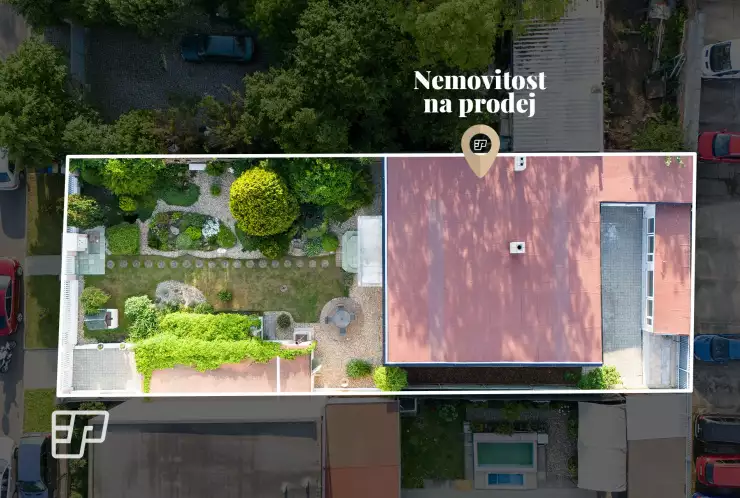 Pohled na dům shora