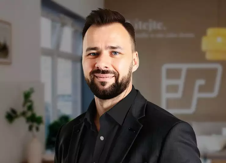 Pavel Popp, MBA, LL.M.