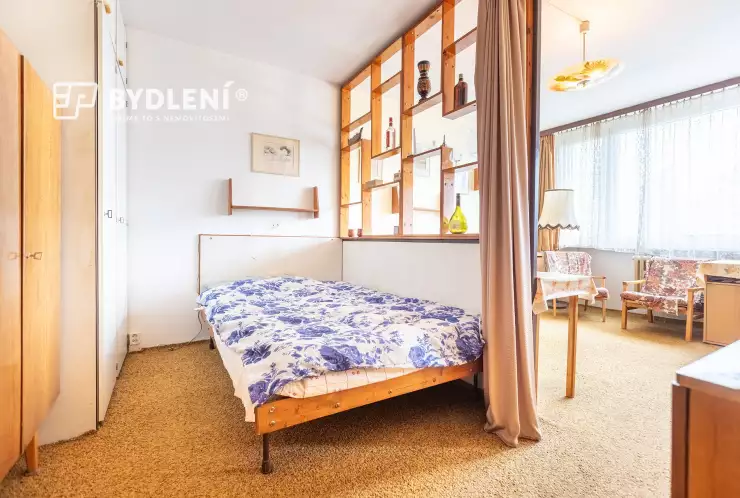 odpočinková část pokoje