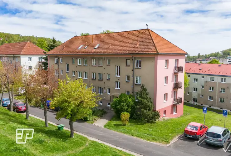 Pohled na dům v Meziboří