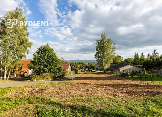 Pozemek 728 m², Dubí - Běhánky