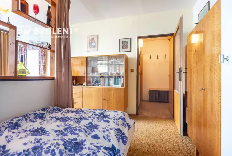 odpočinková část pokoje