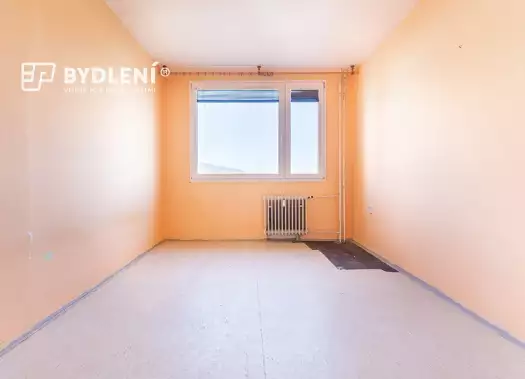 Byt 2+1+L, Sídliště, Krupka