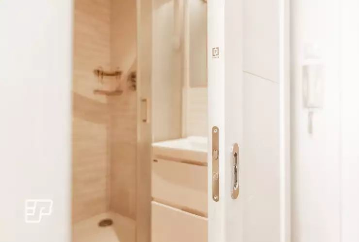 Porta dveře do koupelny 