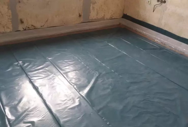 Separační fólie pro lití anhydridu na podlahové topení