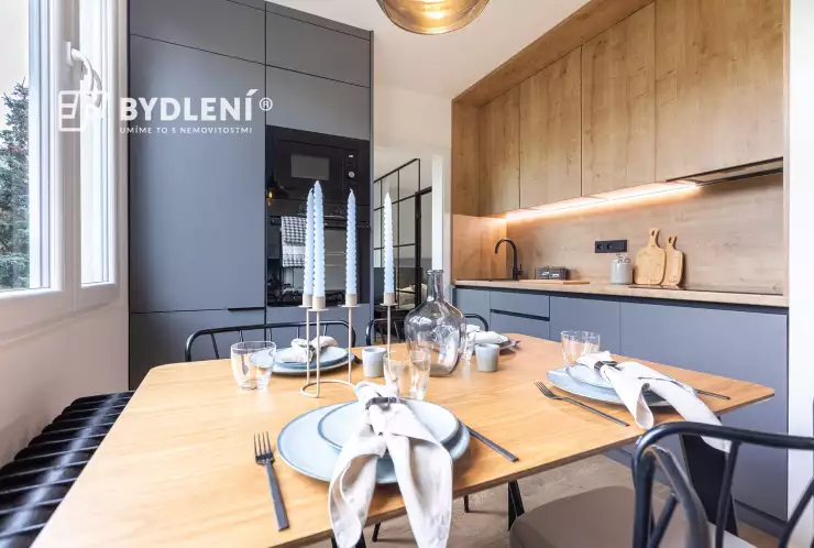 Byt 2+1, Fráni Šrámka, Teplice