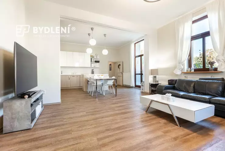 Kopie: (ZÁKLADNÍ) Dům / Byt 0+0, Ulice, Město