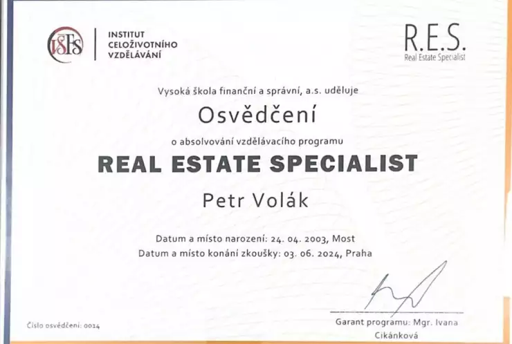 Real Estate Specialist